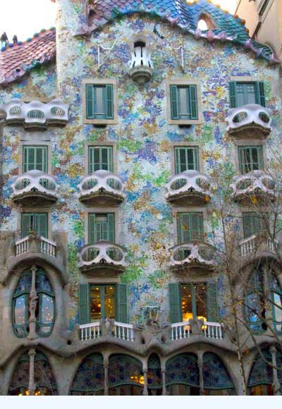 Barcelona Tour Gaudí Casa Batlo